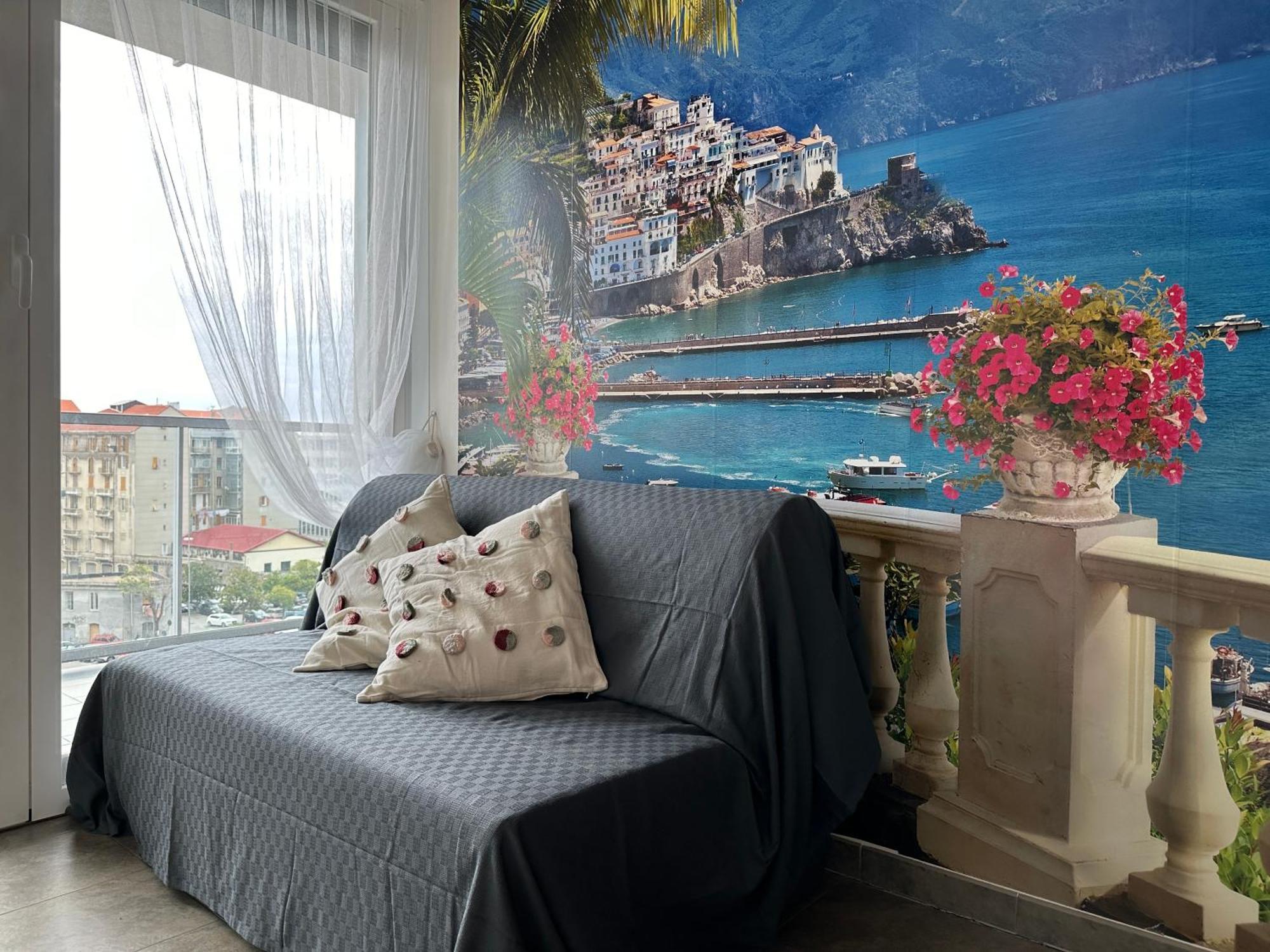 Апартаменты Il Gabbiano Savona "Luxury House" - Wifi, Parking, Shopping Center Экстерьер фото